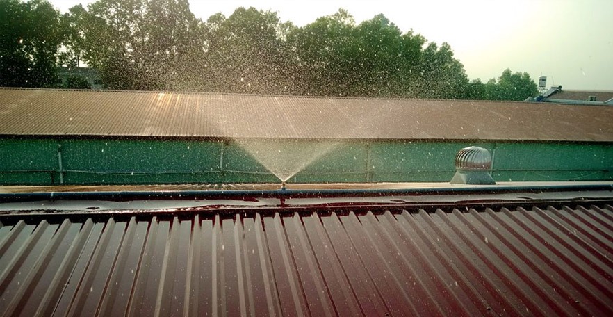 hệ thống phun nước làm mát mái nhà